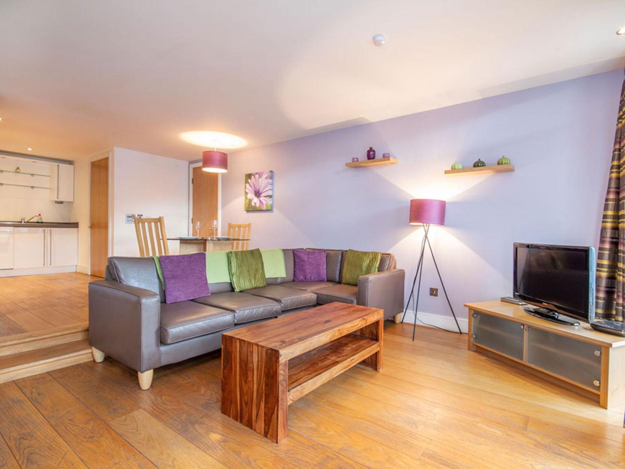 206 By The Bridge Apartment Inverness Buitenkant foto